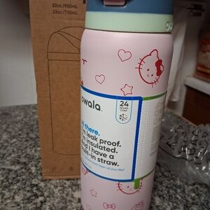 Owala Hello Kitty 32 Oz Insulated Water Bottle
